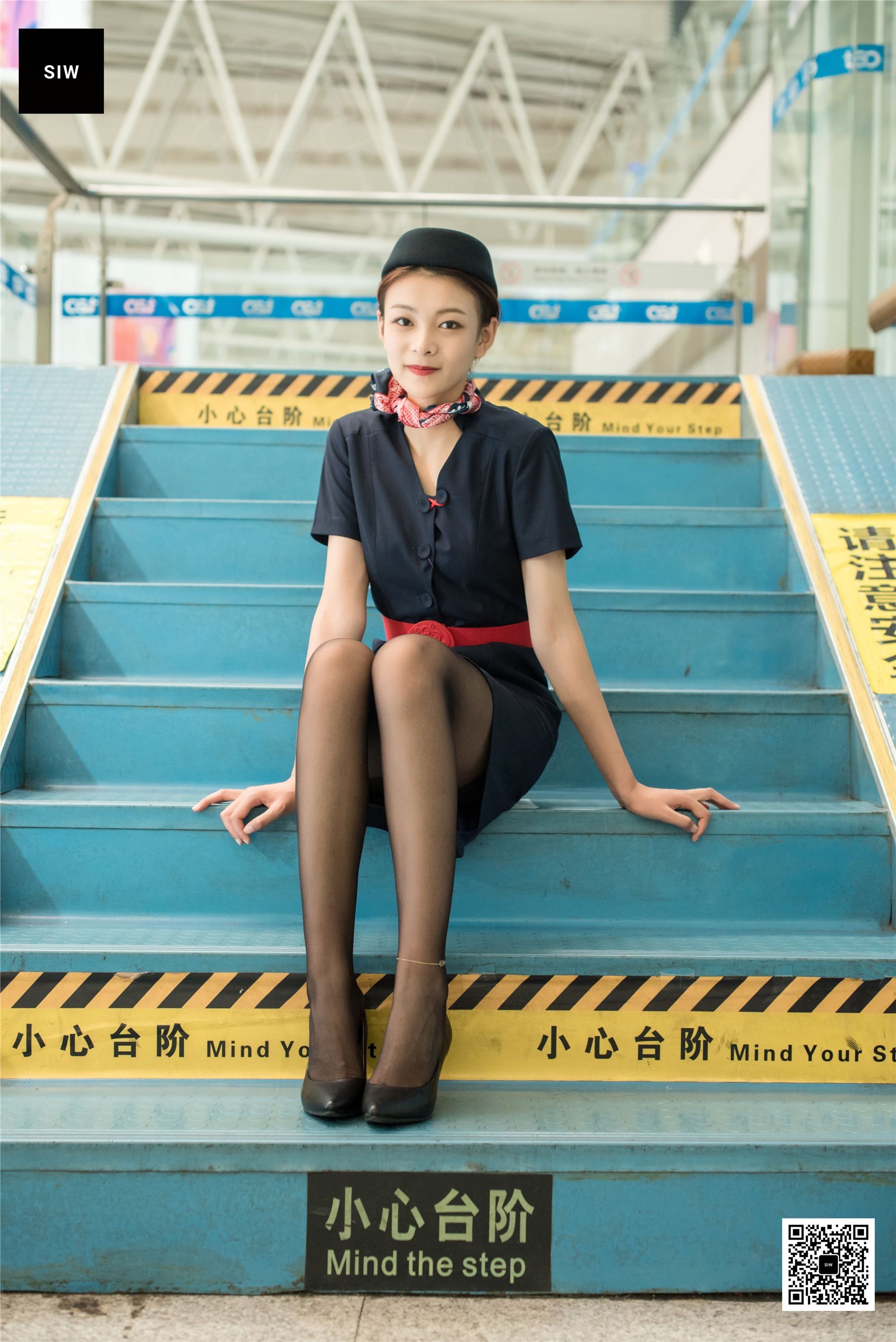 SIW斯文传媒 044 秋季空乘工装制服连衣裙帽子丝巾 - 嘉慧